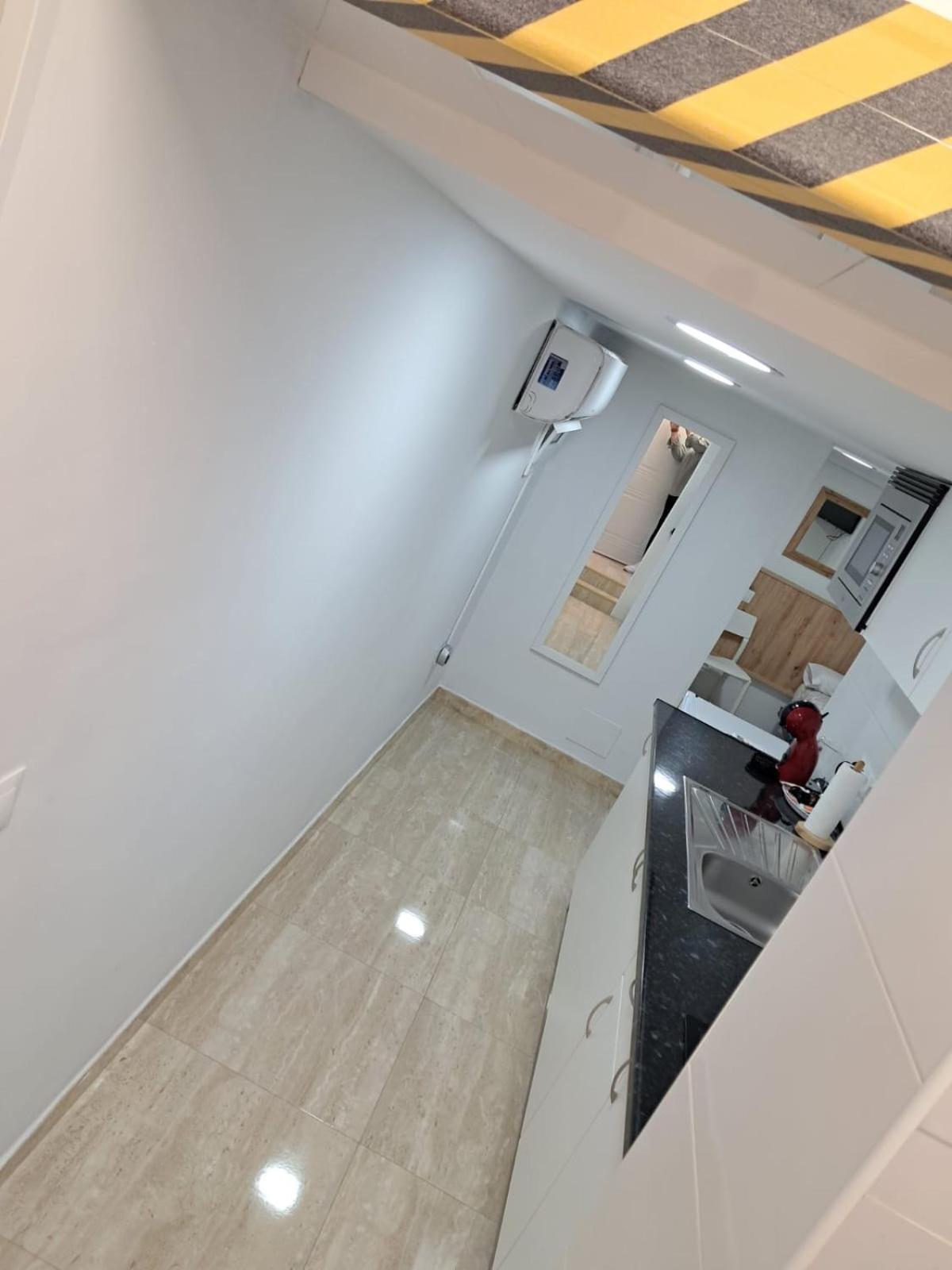 New Hortaleza Coliving Hotel Madrid Room photo